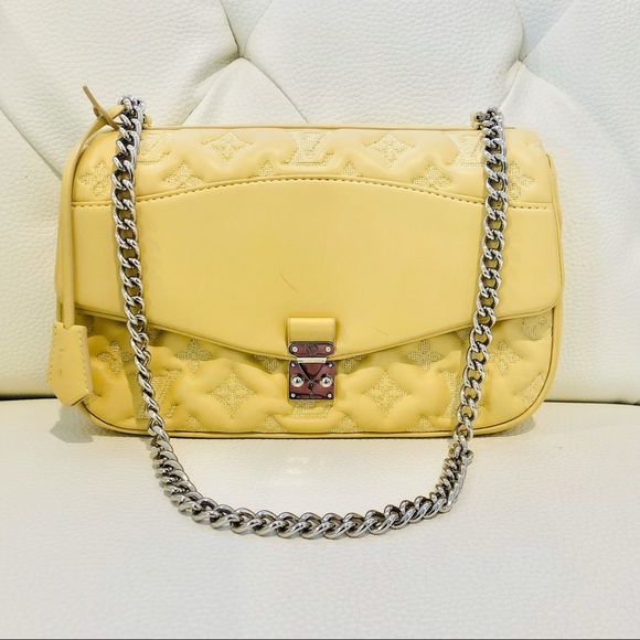 ⭕️SOLD⭕️Like new LV limited edition - Picture 2 of 15